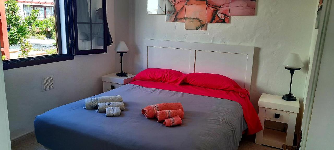 Sun Beach Caleta 24 칼레타데푸스테 외부 사진